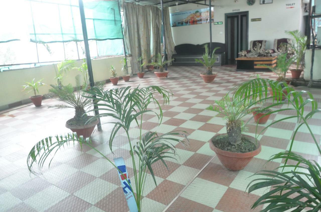 Hotel Tamilnadu Kashi Varanasi Exteriör bild