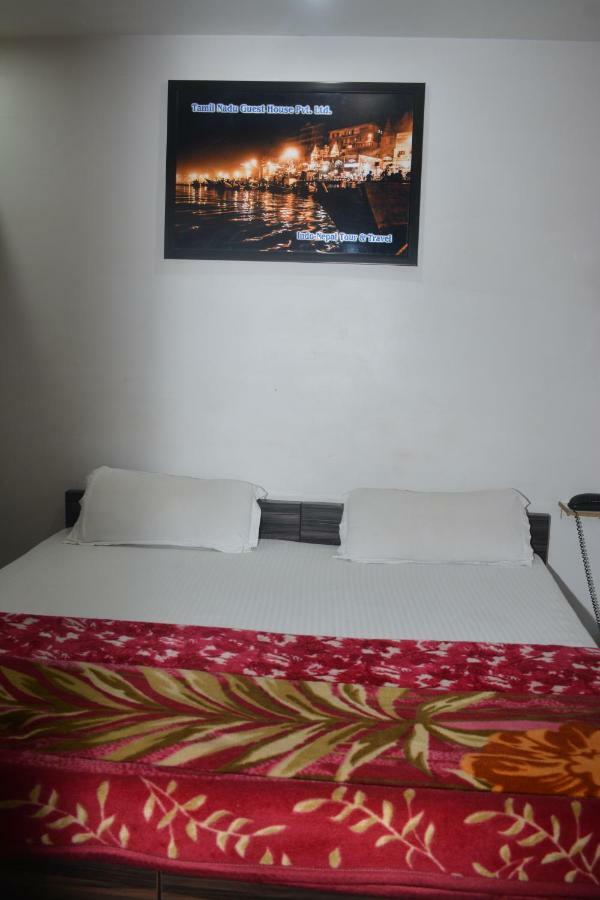 Hotel Tamilnadu Kashi Varanasi Exteriör bild